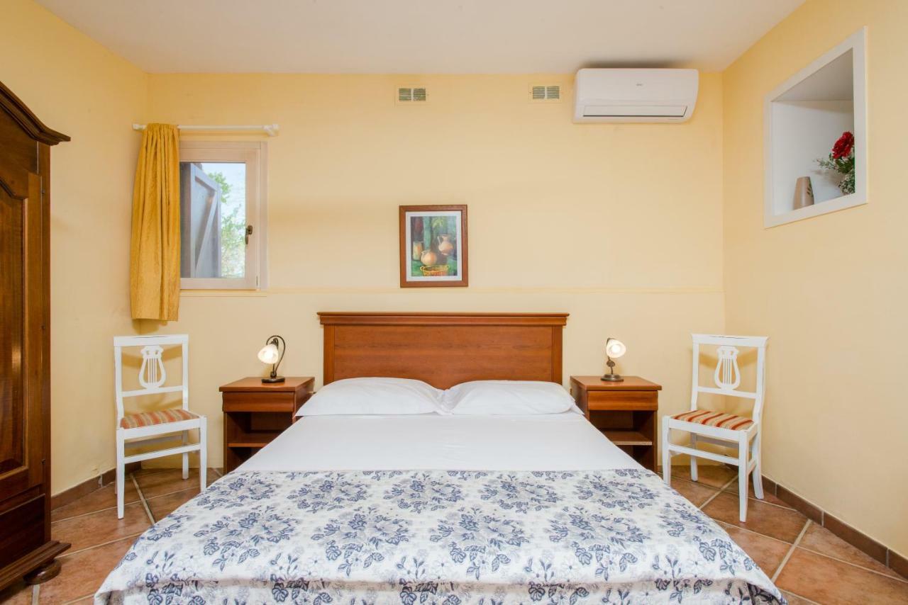 Relais Masseria Casina Dei Cari Presicce Exterior foto